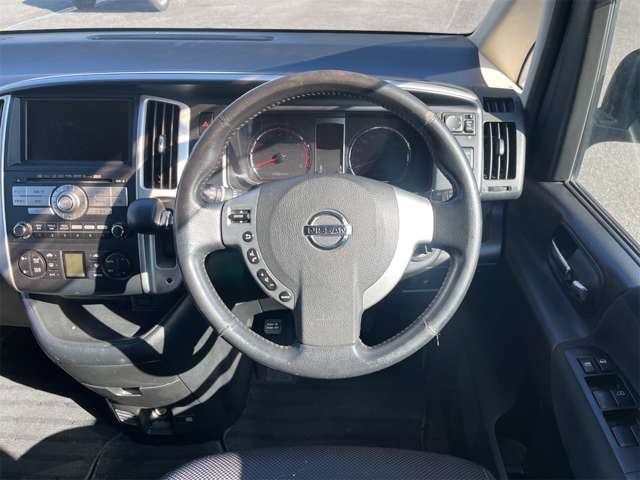 日産 セレナ ２．０ ハイウェイスター H21年 (関東) 99