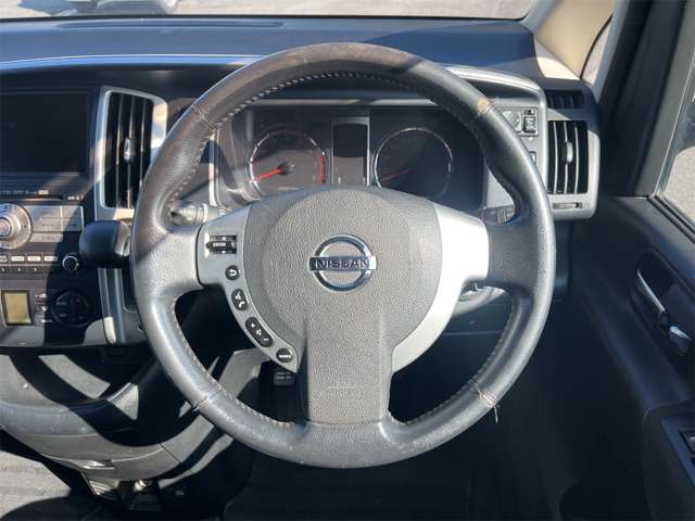日産 セレナ ２．０ ハイウェイスター H21年 (関東) 99