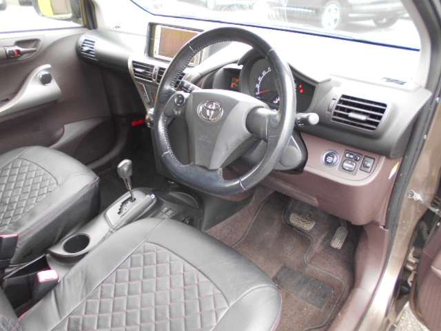 トヨタ ｉＱ １．０ １００Ｇ H21年 (関東) 99