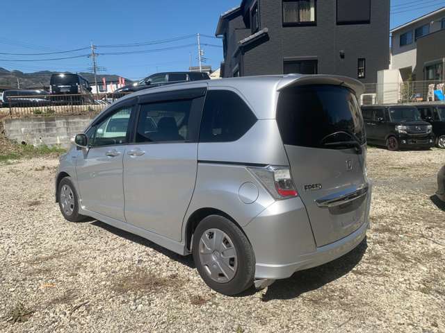 ホンダ フリード　ハイブリッド １．５ ジャストセレクション H25年 (関東) 99