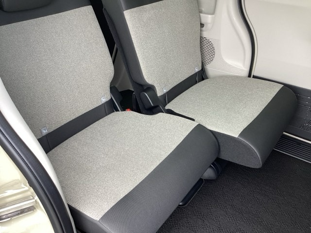 ホンダ Ｎ　ＢＯＸ ６６０ ファッションスタイル ２トーン R7年 (近畿) 99
