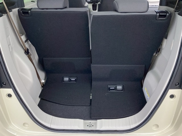 ホンダ Ｎ　ＢＯＸ ６６０ ファッションスタイル ２トーン R7年 (近畿) 99