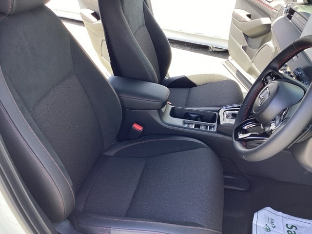 ホンダ ヴェゼル １．５ Ｅ：ＨＥＶ ＲＳ R7年 (近畿) 99