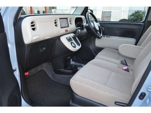 ダイハツ ミラ　ココア ６６０ Ｘ ４ＷＤ H27年 (近畿) 99