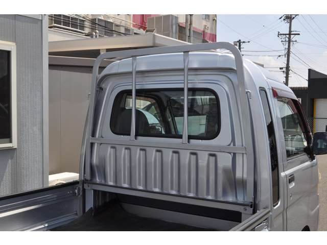 ダイハツ ハイゼットトラック ６６０ ジャンボ ３方開 ４ＷＤ H25年 (近畿) 99