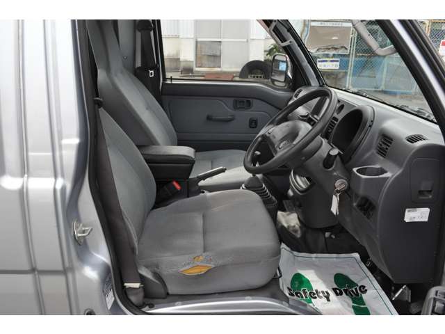 ダイハツ ハイゼットトラック ６６０ ジャンボ ３方開 ４ＷＤ H25年 (近畿) 99