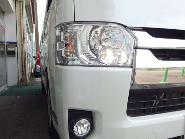 トヨタ ハイエースバン ２．８ スーパーＧＬ ロング ディーゼルターボ H29年 (東海) 99
