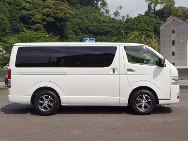 トヨタ ハイエースバン ２．０ スーパーＧＬ ロング R3年 (東海) 99