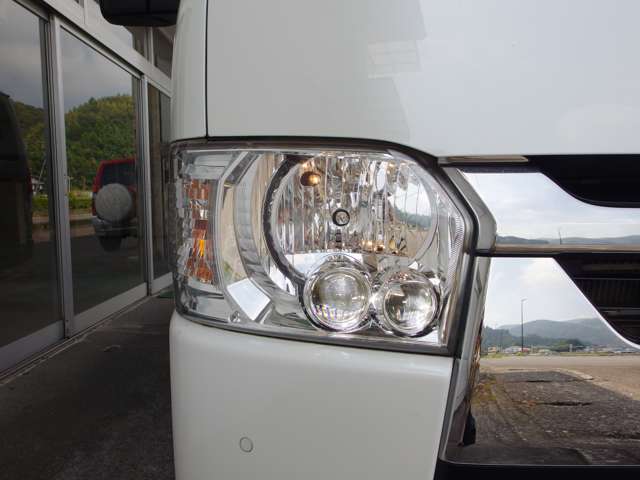 トヨタ ハイエースバン ２．０ スーパーＧＬ ロング R3年 (東海) 99
