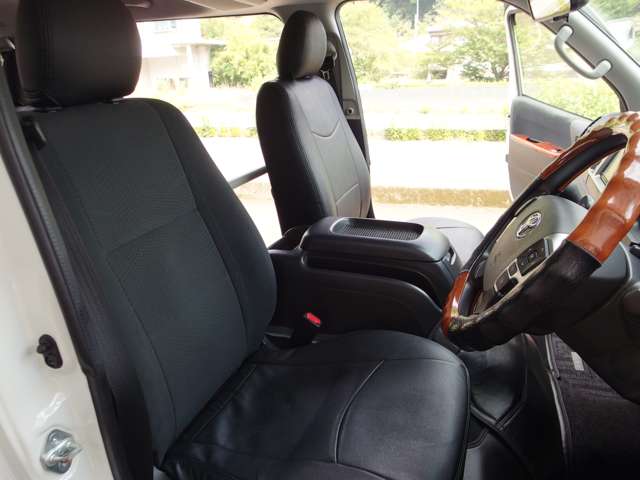 トヨタ ハイエースバン ２．０ スーパーＧＬ ロング R3年 (東海) 99