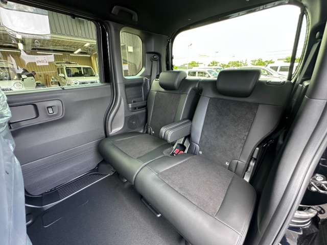 ホンダ Ｎ　ＢＯＸ カスタム ６６０ ターボ R8年 (近畿) 99