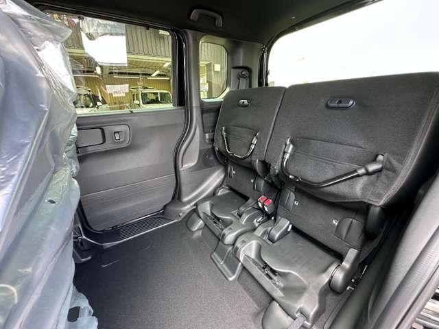 ホンダ Ｎ　ＢＯＸ カスタム ６６０ ターボ R8年 (近畿) 99