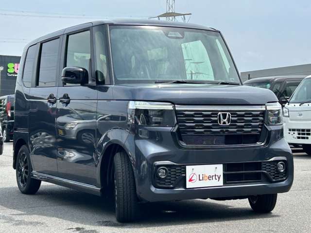 ホンダ Ｎ　ＢＯＸ カスタム ６６０ ブラック スタイル R8年 (近畿) 99