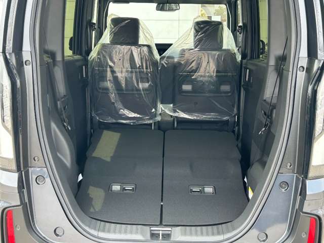 ホンダ Ｎ　ＢＯＸ カスタム ６６０ ブラック スタイル R8年 (近畿) 99