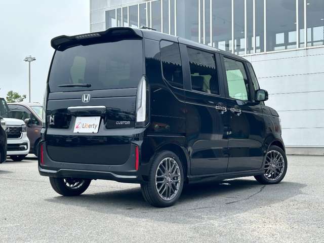 ホンダ Ｎ　ＢＯＸ カスタム ６６０ ターボ R8年 (近畿) 99
