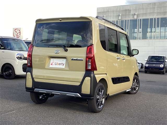 ダイハツ タント ６６０ ファンクロス R7年 (近畿) 99