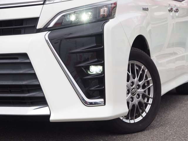 トヨタ ヴォクシー １．８ ハイブリッド ＺＳ 煌 H30年 (東海) 99