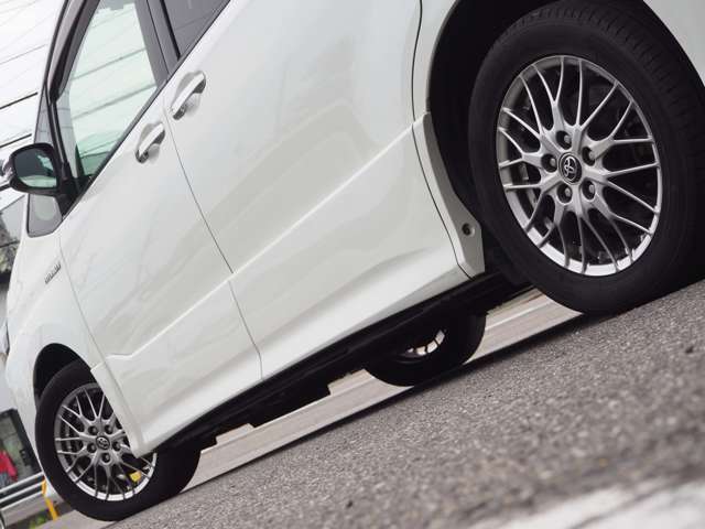 トヨタ ヴォクシー １．８ ハイブリッド ＺＳ 煌 H30年 (東海) 99