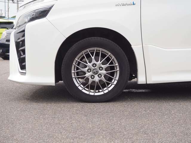 トヨタ ヴォクシー １．８ ハイブリッド ＺＳ 煌 H30年 (東海) 99