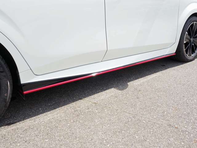 日産 ノートオーラ １．２ ＮＩＳＭＯ チューンド Ｅ－ＰＯＷＥＲ ４ＷＤ R8年 (東海) 99