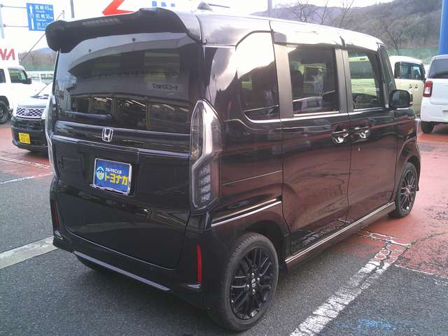 ホンダ Ｎ　ＢＯＸ カスタム ６６０ Ｌ ターボ スタイルプラス ブラック ４ＷＤ R4年 (関東) 99