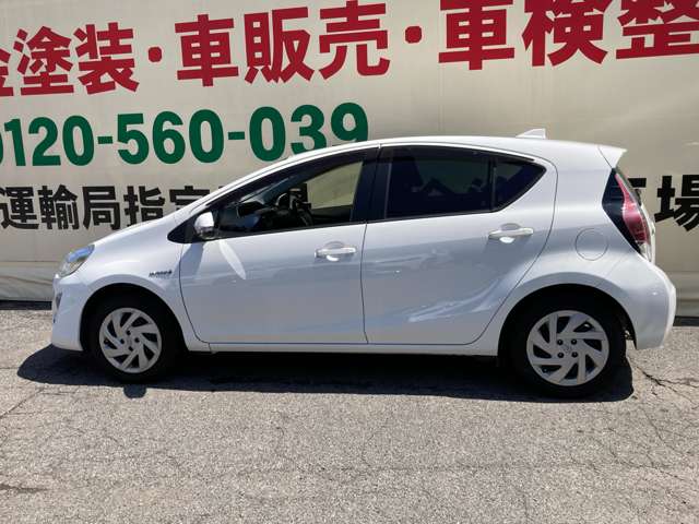 トヨタ アクア １．５ Ｓ H27年 (中国) 99