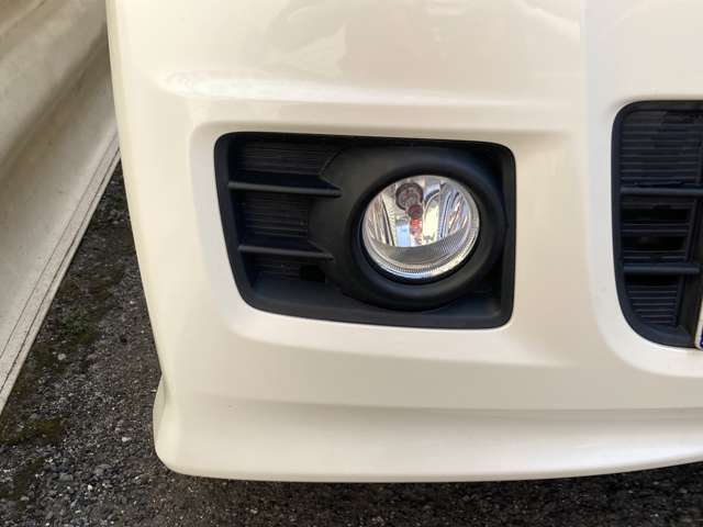 ホンダ Ｎ　ＢＯＸ ６６０ カスタムＧ ターボＳＳパッケージ H26年 (中国) 99