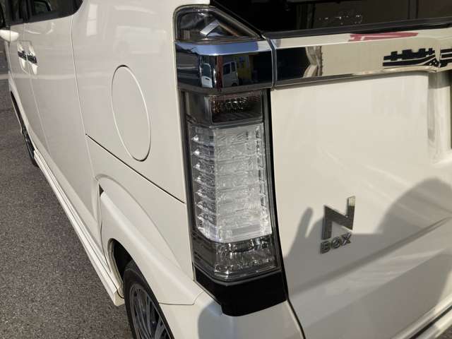 ホンダ Ｎ　ＢＯＸ ６６０ カスタムＧ ターボＳＳパッケージ H26年 (中国) 99
