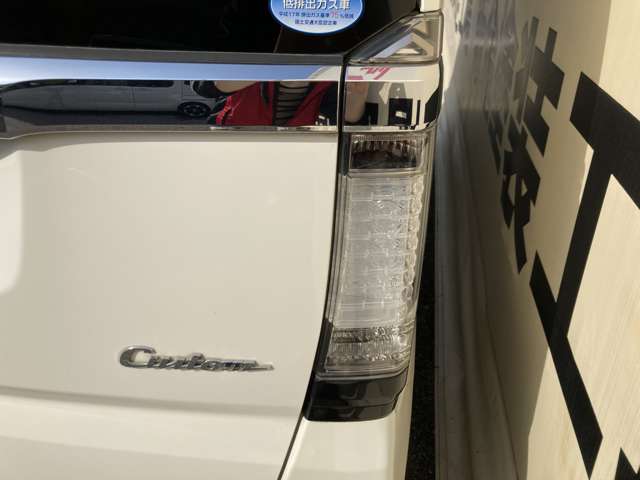 ホンダ Ｎ　ＢＯＸ ６６０ カスタムＧ ターボＳＳパッケージ H26年 (中国) 99