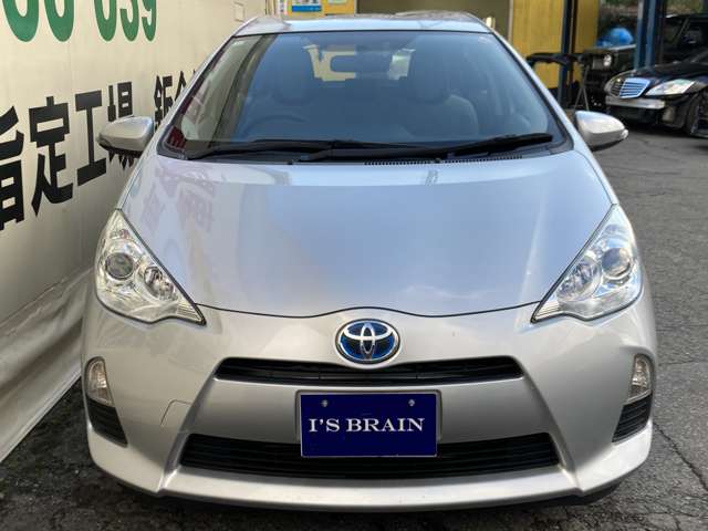 トヨタ アクア １．５ Ｌ H26年 (中国) 99