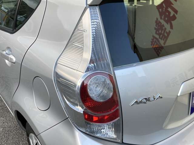 トヨタ アクア １．５ Ｌ H26年 (中国) 99