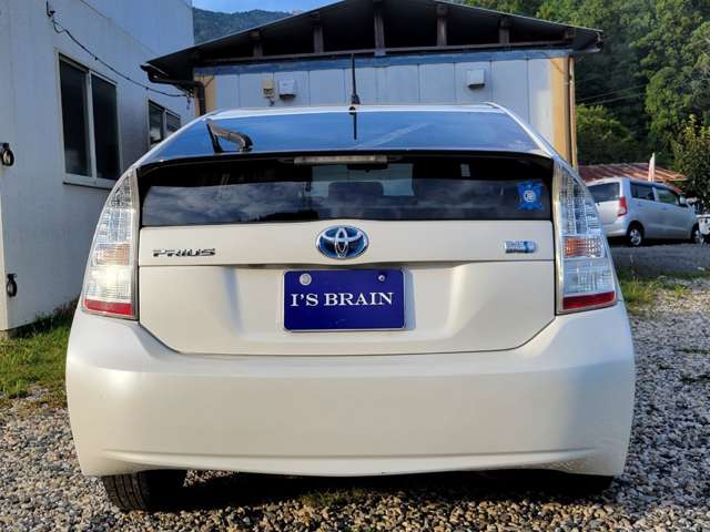 トヨタ プリウス １．８ Ｓ ＬＥＤエディション H22年 (中国) 99