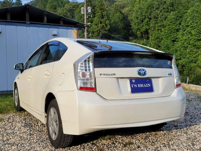 トヨタ プリウス １．８ Ｓ ＬＥＤエディション H22年 (中国) 99