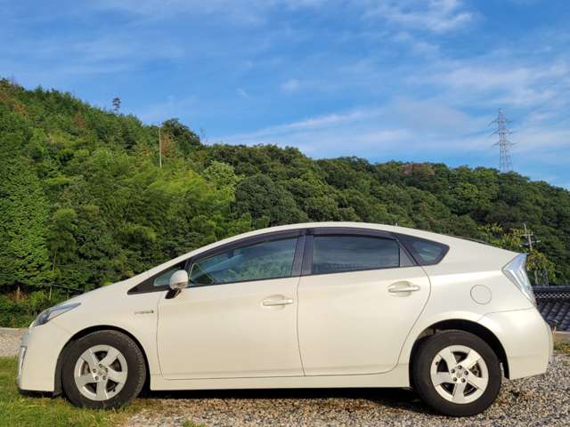 トヨタ プリウス １．８ Ｓ ＬＥＤエディション H22年 (中国) 99