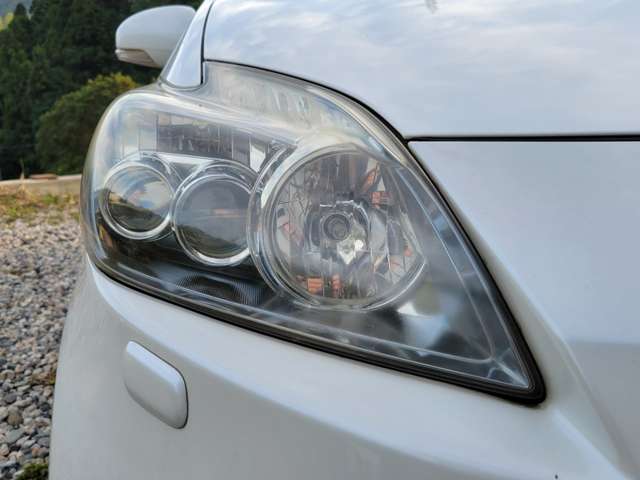 トヨタ プリウス １．８ Ｓ ＬＥＤエディション H22年 (中国) 99