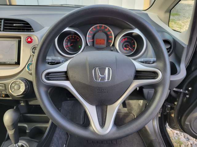 ホンダ フィット １．３ Ｇ H23年 (中国) 99