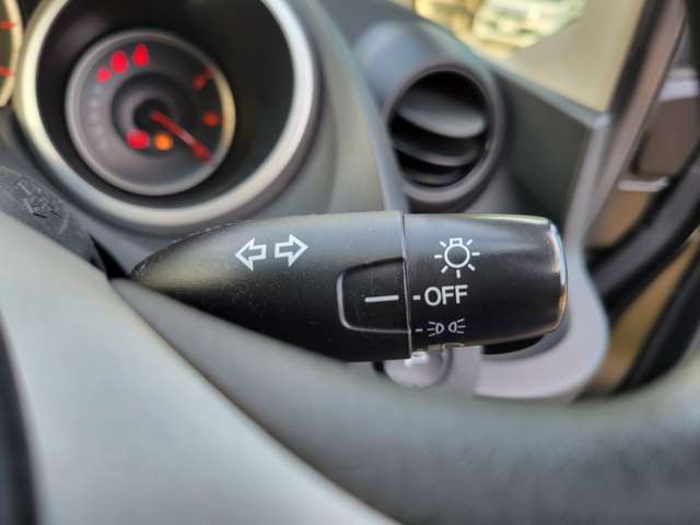 ホンダ フィット １．３ Ｇ H23年 (中国) 99
