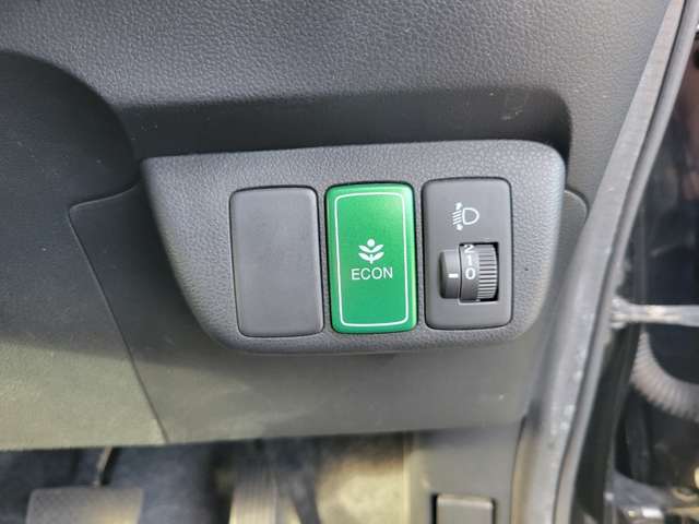 ホンダ フィット １．３ Ｇ H23年 (中国) 99