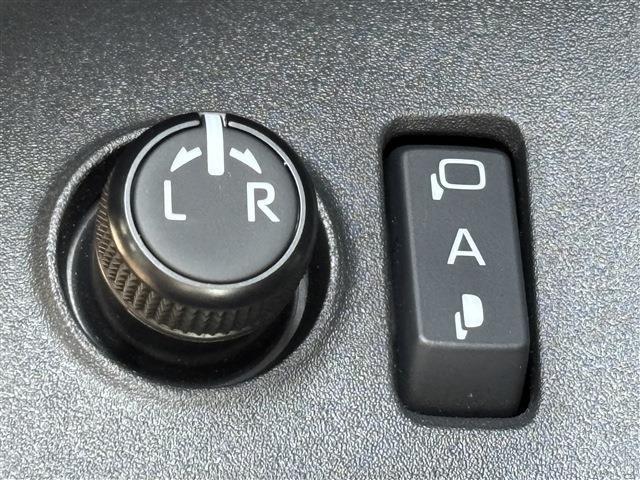 トヨタ アクア １．５ Ｚ R6年 (東海) 99