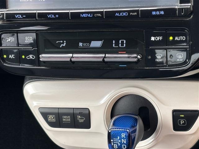 トヨタ プリウス １．８ Ｓ ツーリングセレクション H29年 (東海) 99