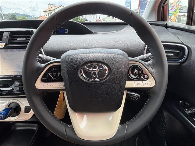 トヨタ プリウス １．８ Ｓ ツーリングセレクション H29年 (東海) 99
