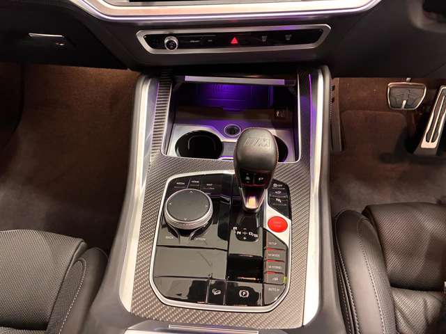 ＢＭＷ ＸＭ ４．４ ４ＷＤ R7年 (近畿) 99