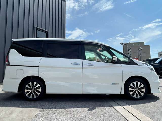 日産 セレナ ２．０ ハイウェイスター Ｖセレクション H29年 (近畿) 99