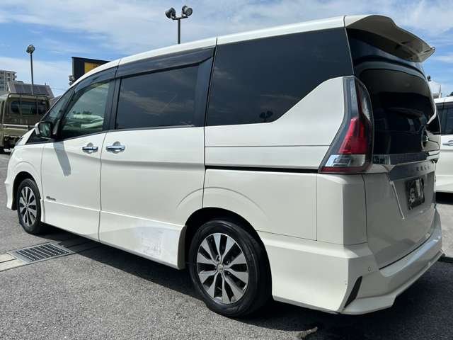 日産 セレナ ２．０ ハイウェイスター Ｖセレクション H29年 (近畿) 99