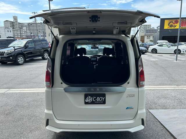 日産 セレナ ２．０ ハイウェイスター Ｖセレクション H29年 (近畿) 99