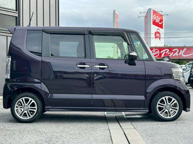 ホンダ Ｎ　ＢＯＸ ６６０ カスタムＧ ＳＳパッケージ ４ＷＤ H27年 (近畿) 99