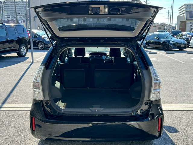 トヨタ プリウスΑ １．８ Ｓ チューン ブラック H25年 (近畿) 99