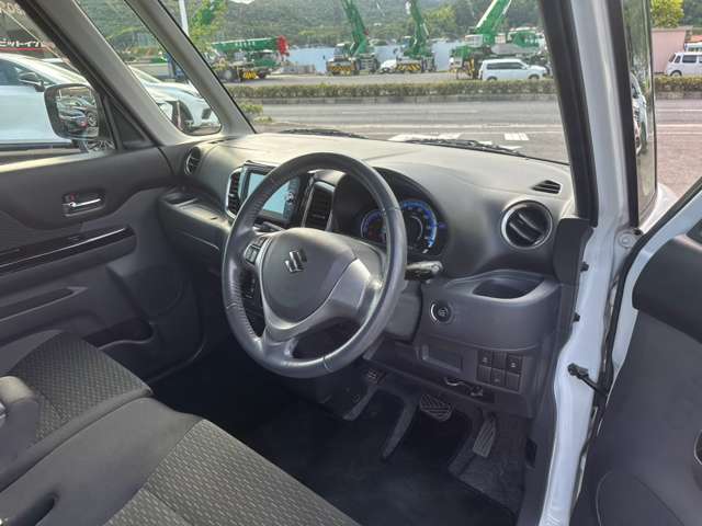 スズキ スペーシア ６６０ カスタム ＸＳ スマートフォン連携ナビゲーション装着車 H26年 (中国) 99