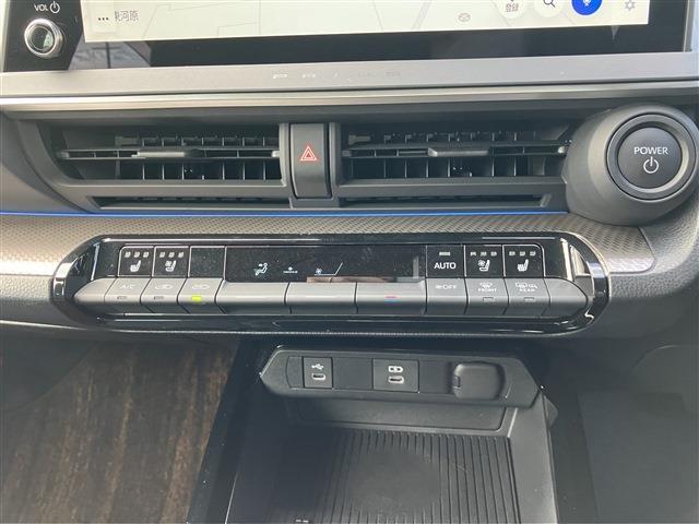 トヨタ プリウスＰＨＶ ２．０ プラグインハイブリッド Ｚ R7年 (中国) 99