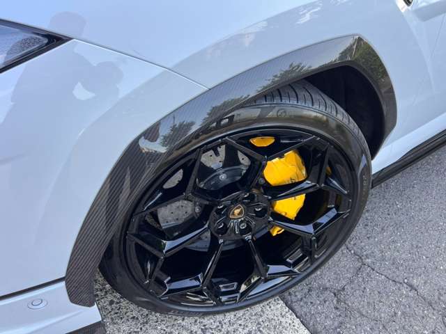 ランボルギーニ ウルス ペルフォルマンテ ４ＷＤ R6年 (東海) 99